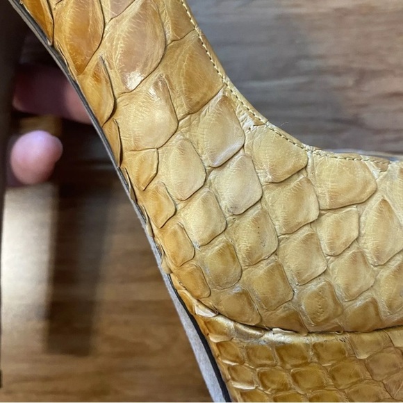 Sergio Rossi Snake Print Platform Heels Size 5 High Heel Pumps Designer Shoes - Picture 12 of 15